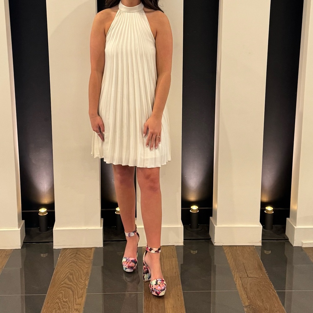 Elegant White Halter Dress